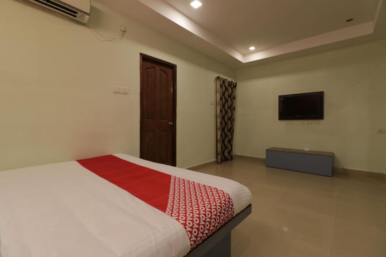 Oyo 29259 Hotel Rama Royal เนลลอร์ ภายนอก รูปภาพ