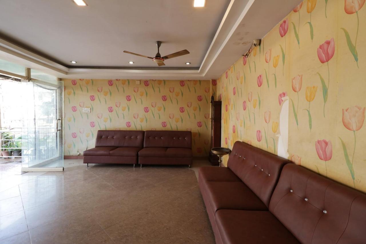 Oyo 29259 Hotel Rama Royal เนลลอร์ ภายนอก รูปภาพ
