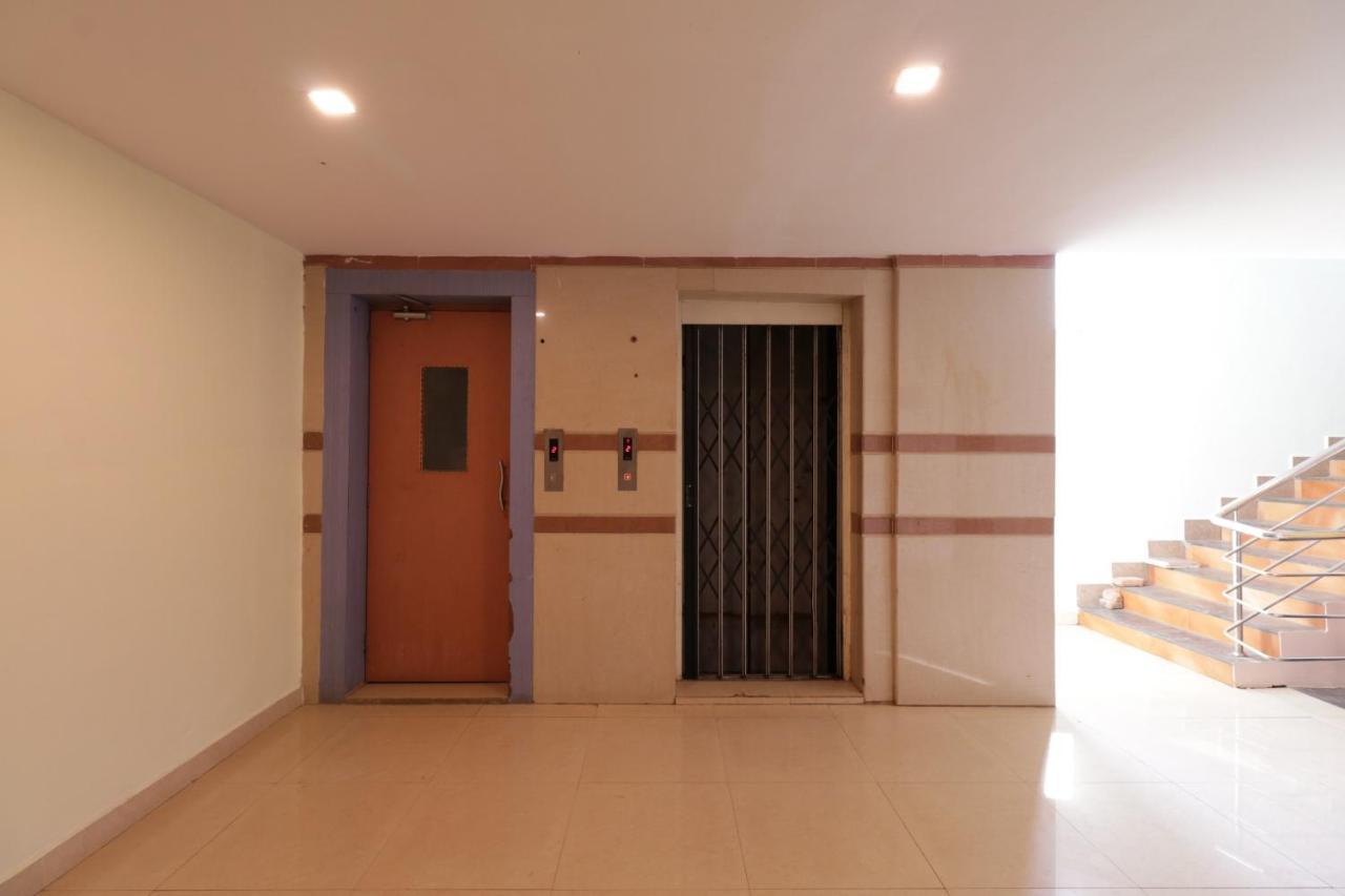 Oyo 29259 Hotel Rama Royal เนลลอร์ ภายนอก รูปภาพ